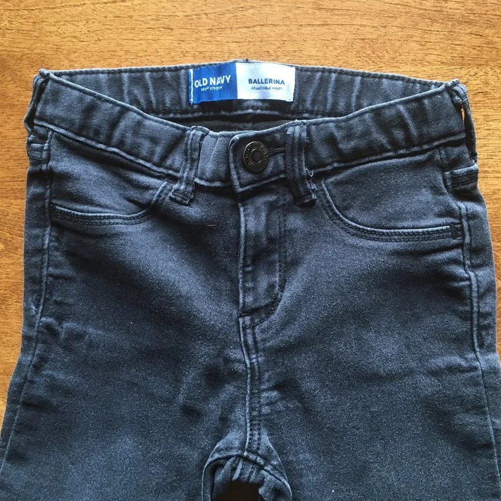 Old Navy gray jeans and joggers 5T